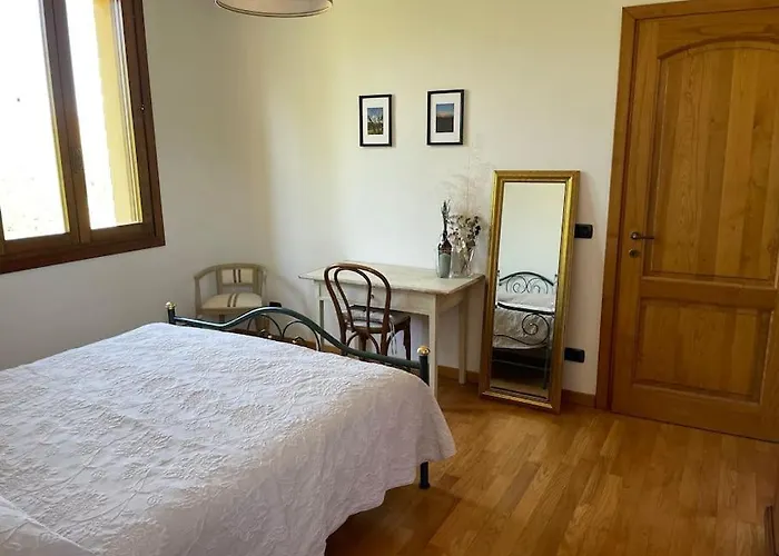 Monte Pagliaio Apartment *